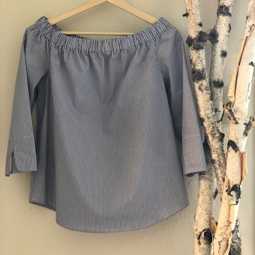 Striped off the shoulder top - Picture 2 of 2